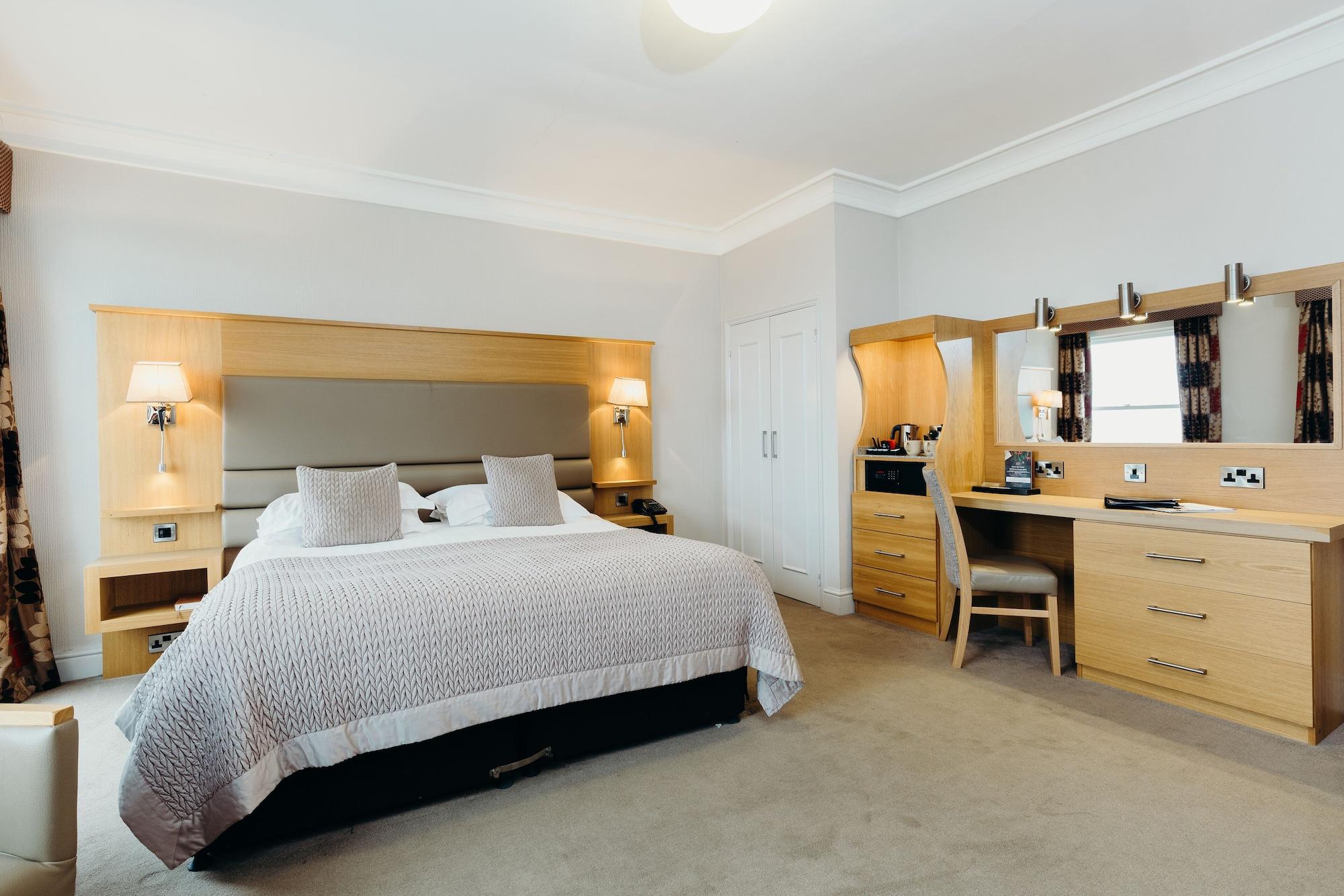Crown By Compass Hospitality 4* Scarborough