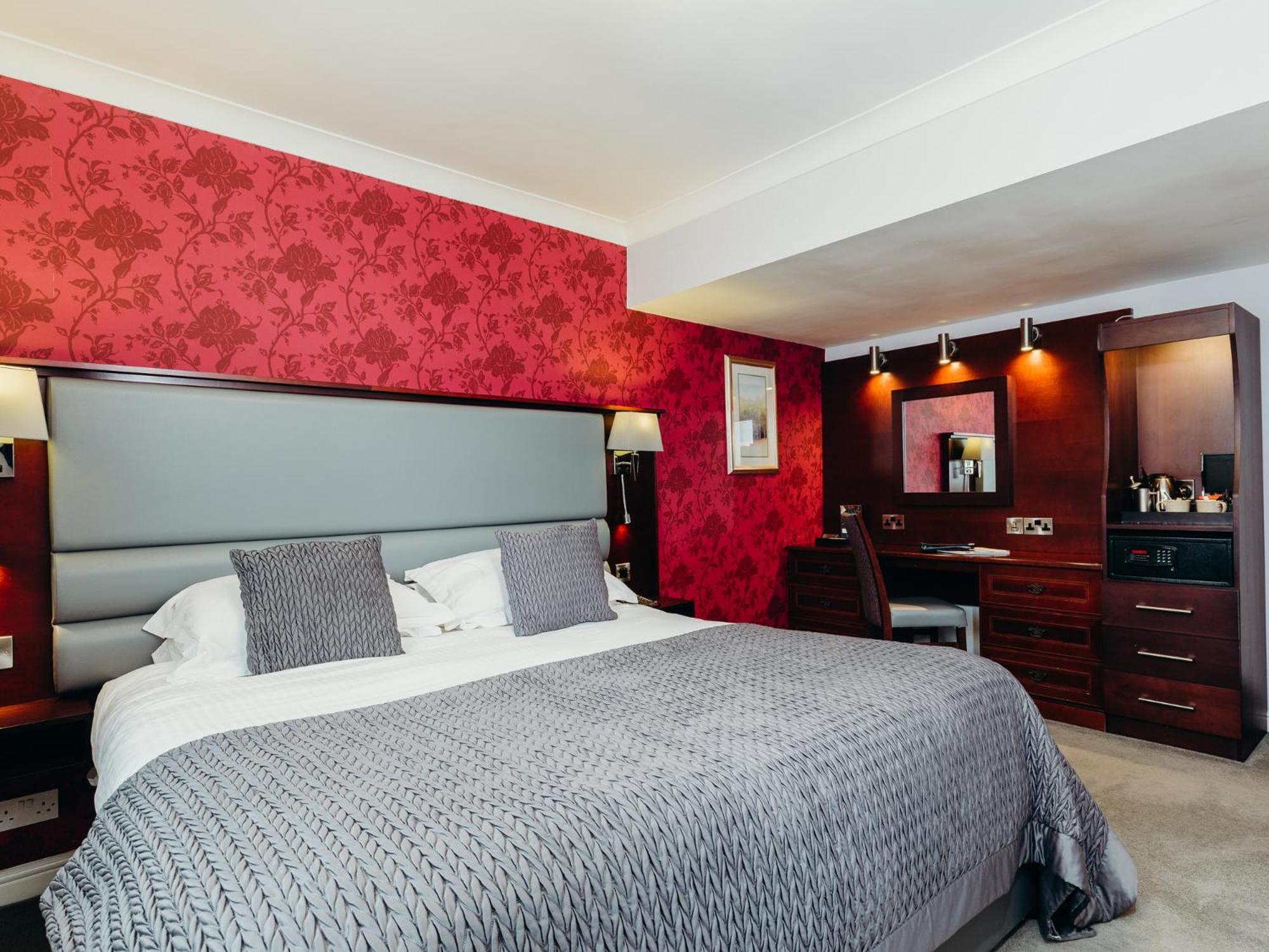 Crown By Compass Hospitality Hotel