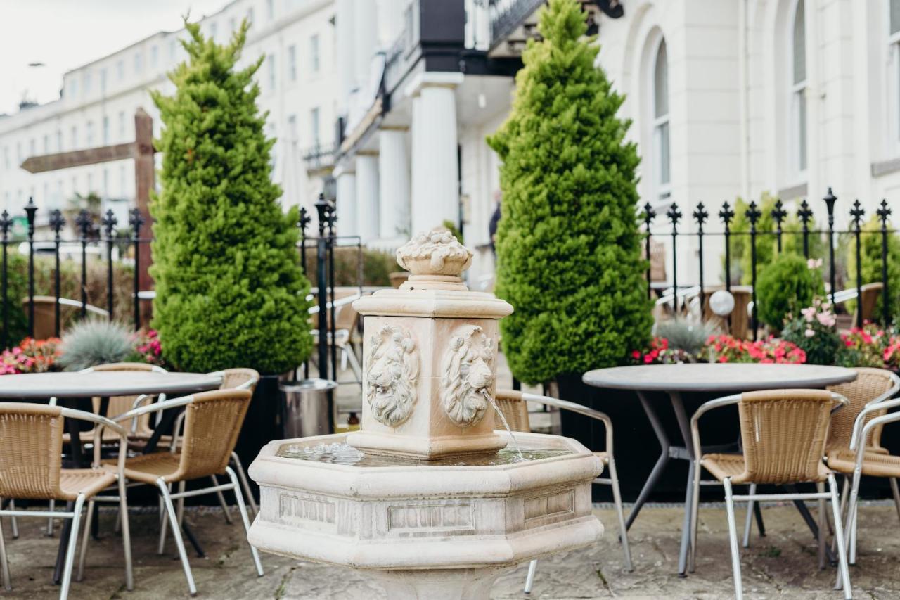 Crown By Compass Hospitality 4*